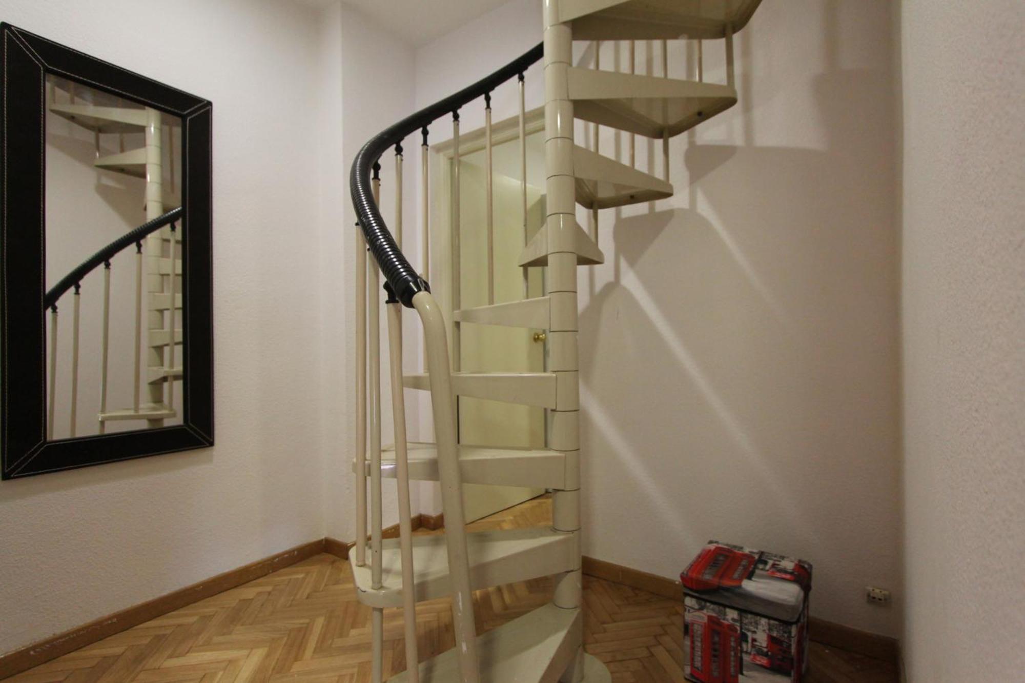 Apartamentos Goyescas Deco Мадрид Номер фото